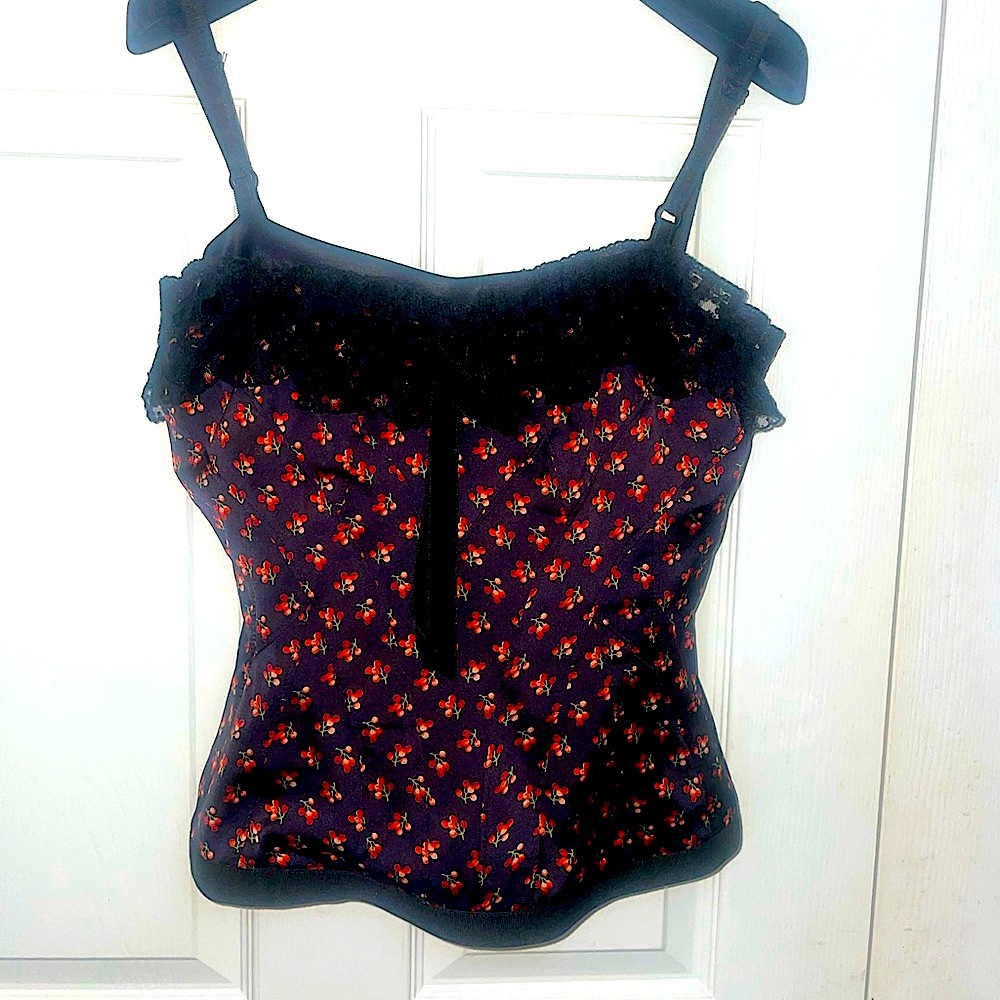 Dolce & Gabanna bustier. Iconic cherry print EU40 American 6/SM-waist 26-27”